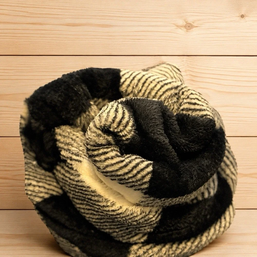 Comfort Bay Soft Plaid Sofa Throw Blanket 50x60 100% Polyester Blk/Gray/White[Q]